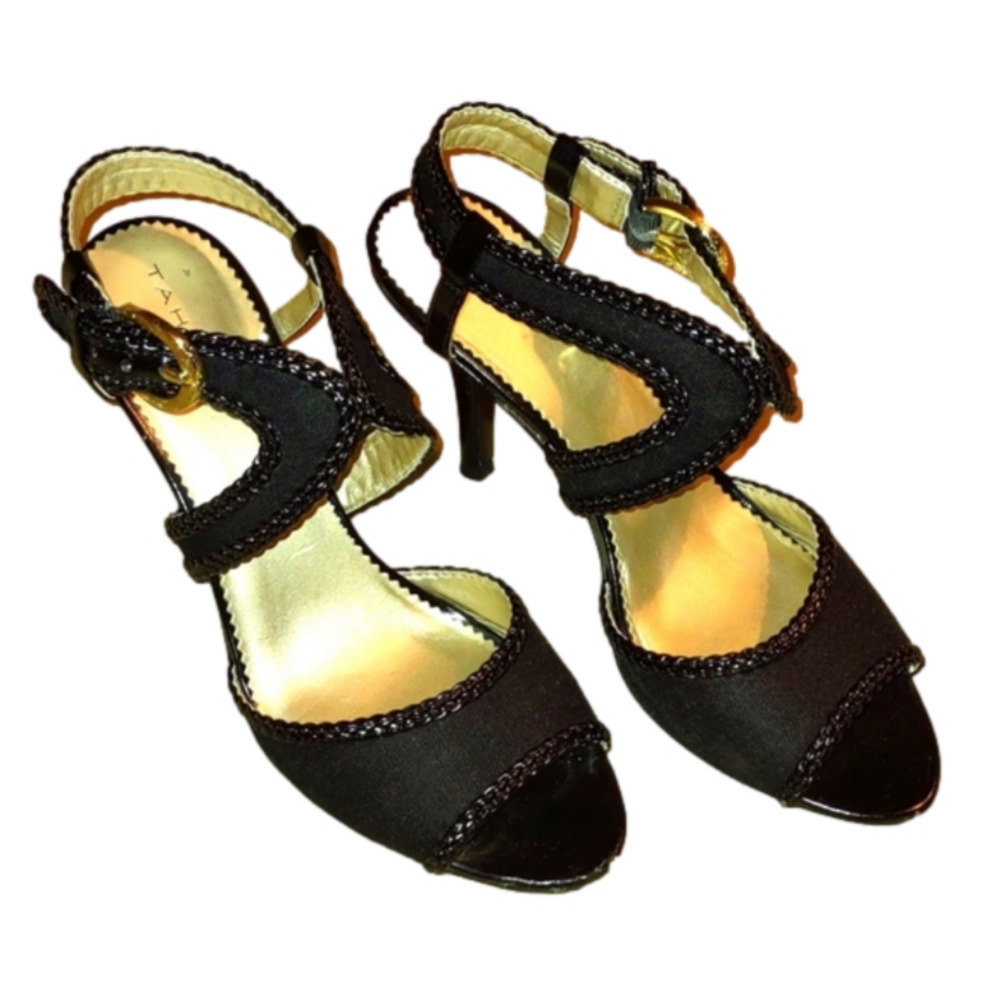 Tahari "Lima" Black Sandals Size 9 1/2